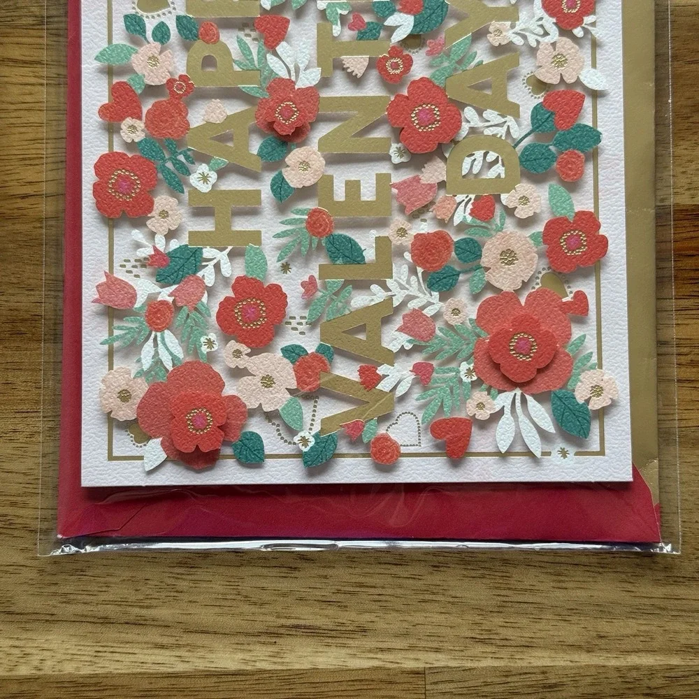 3 Hallmark Valentines Day Cards Happy Valentines Day NEW- SEE PHOTOS & READ